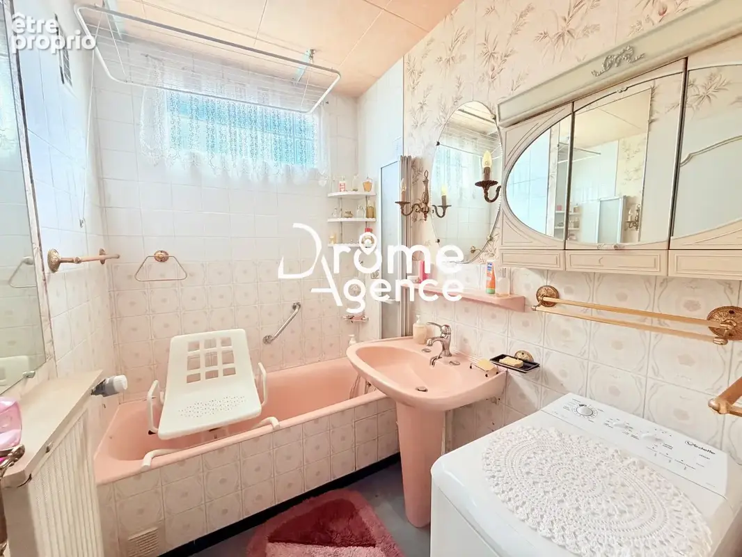 Appartement 4 pièces 77 m² à vendre à Romans-Sur-Isere (26100) - photo 6