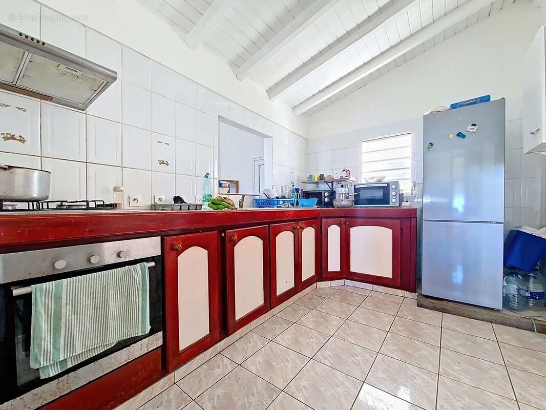 Maison à PETIT-BOURG