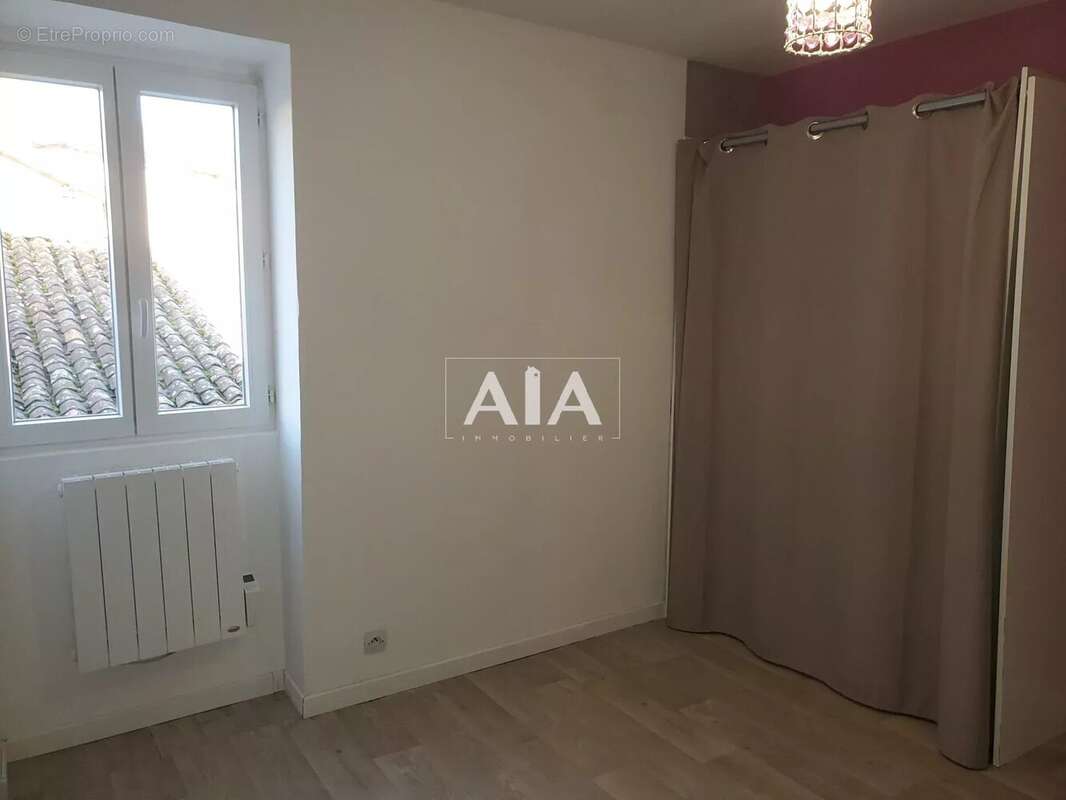 Maison à CHAMPAGNE-MOUTON