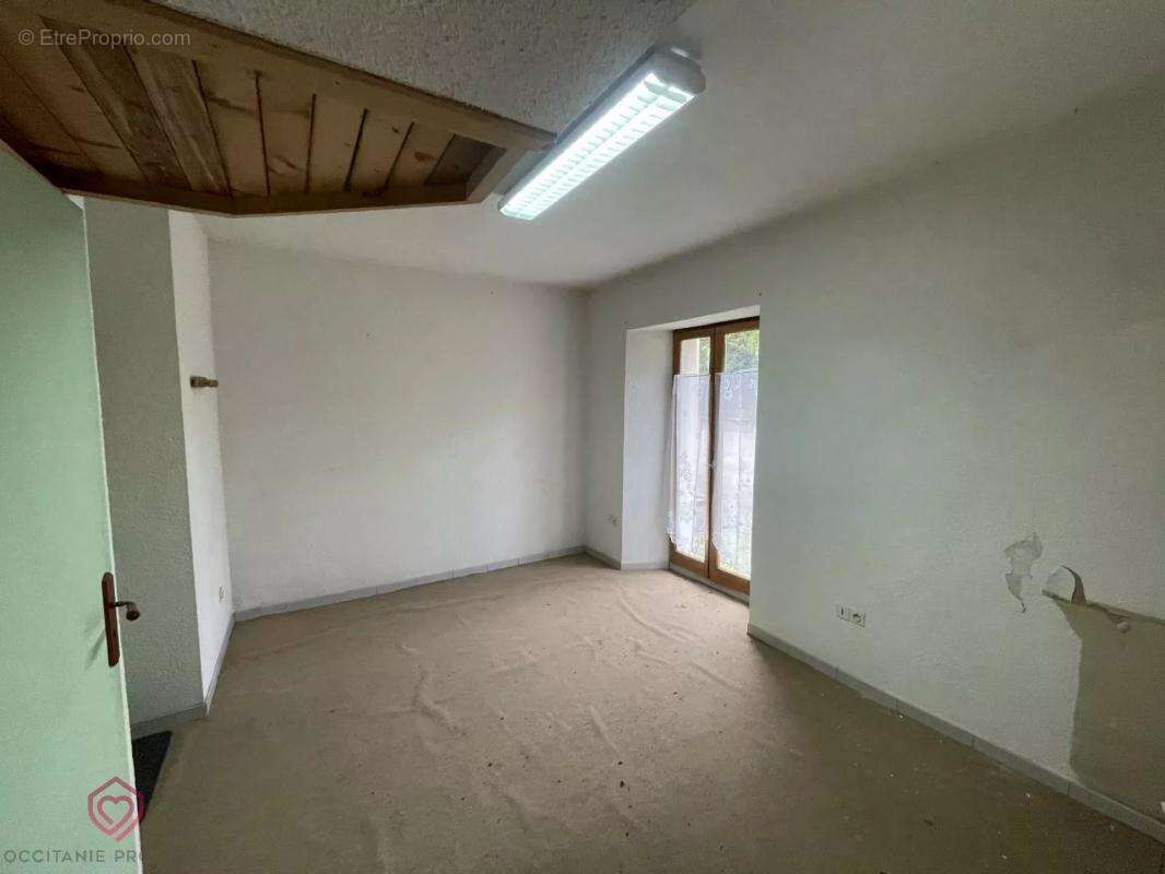Appartement à USSAT