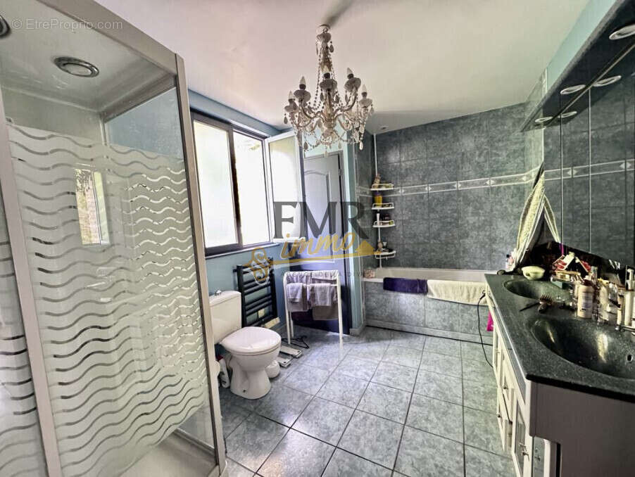 Maison à MAGNY-LA-CAMPAGNE