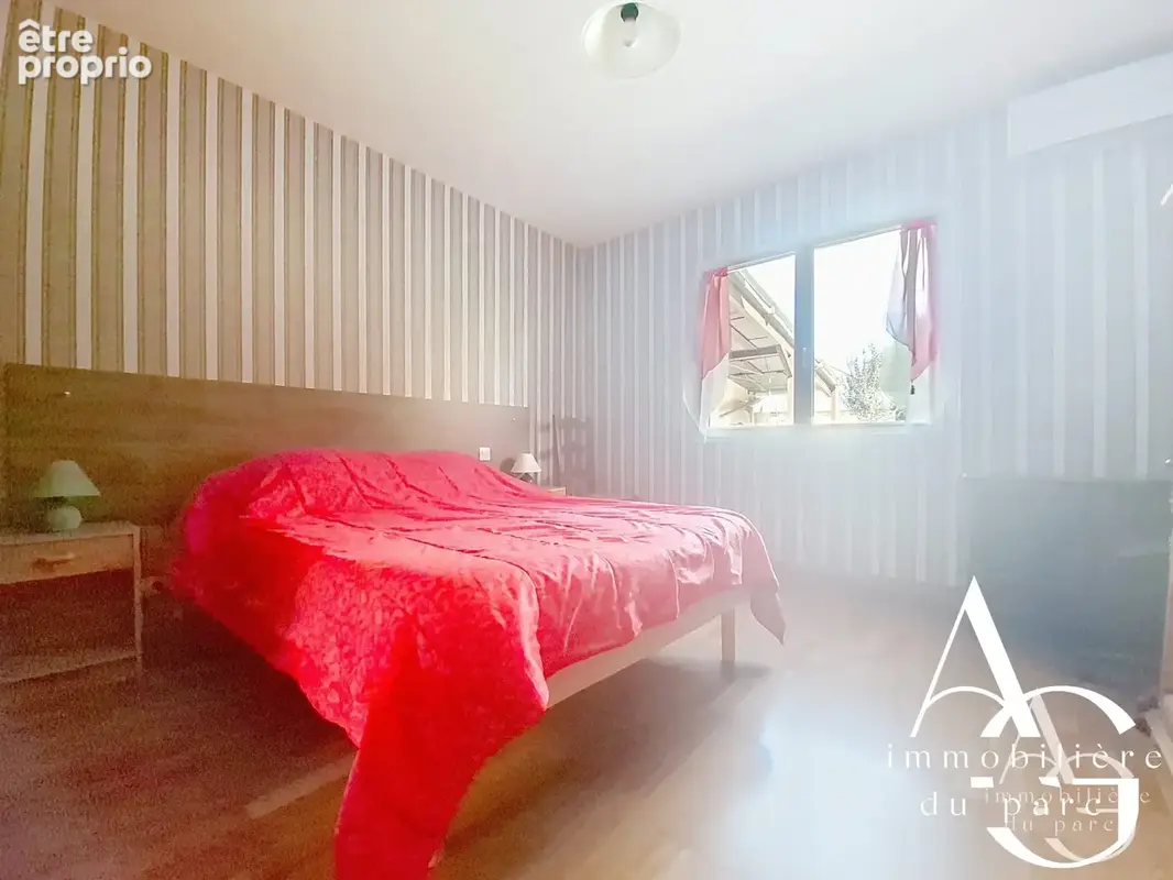 Maison 8 pièces 194 m² à vendre à Les Trois-Pierres (76430) - photo 9