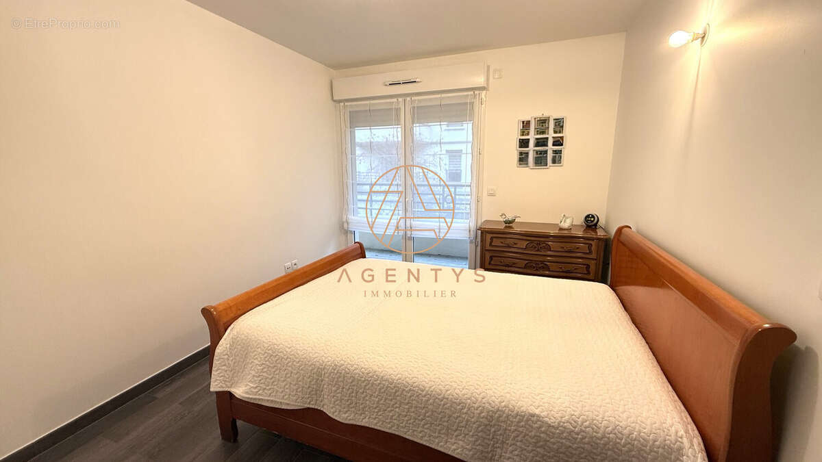 Appartement à LE PLESSIS-TREVISE