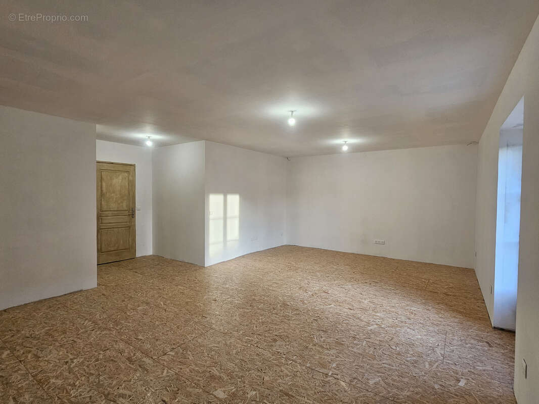 maisons de 315m2  avec 4ha à vendre - photo 16