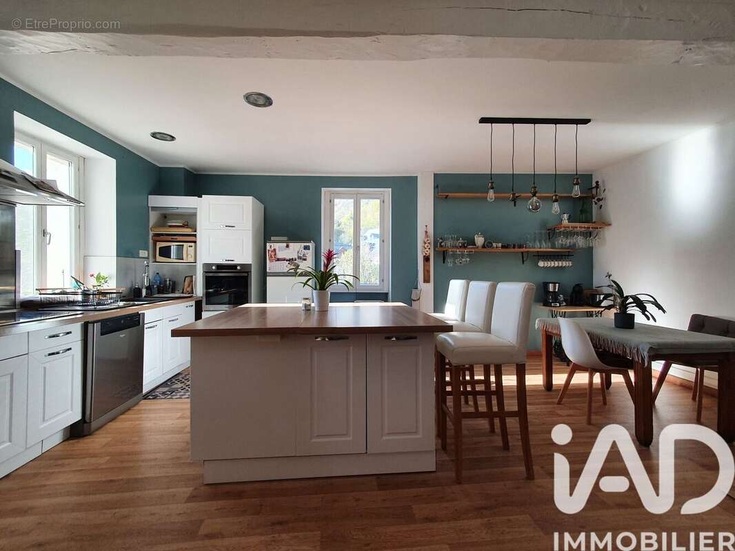 Maison 182 m² à Ayzac-Ost  - photo 6