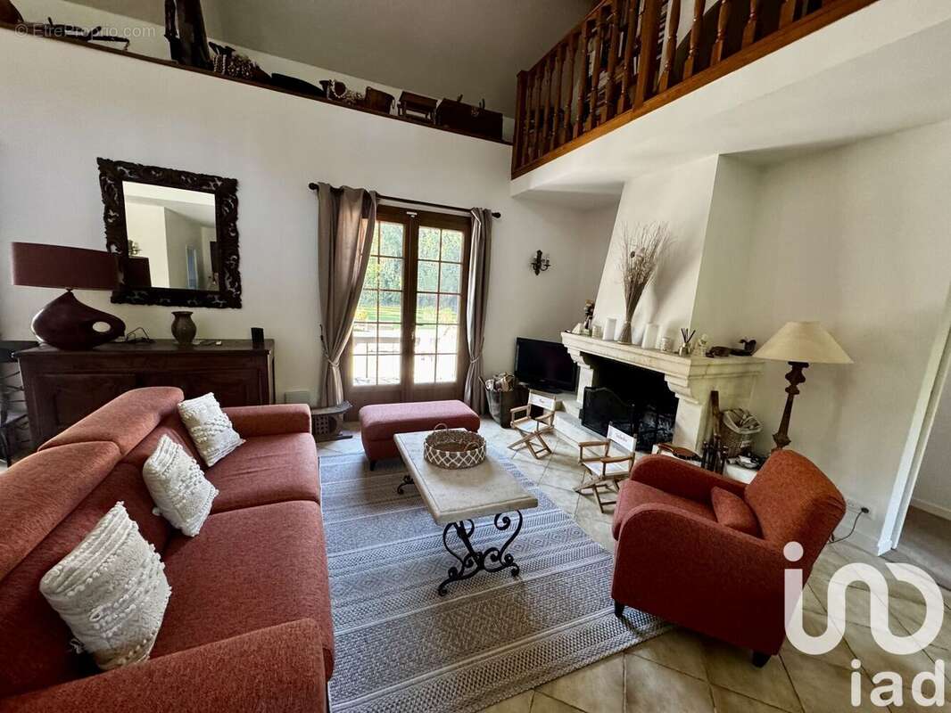 Photo 5 - Maison à CRECY-LA-CHAPELLE