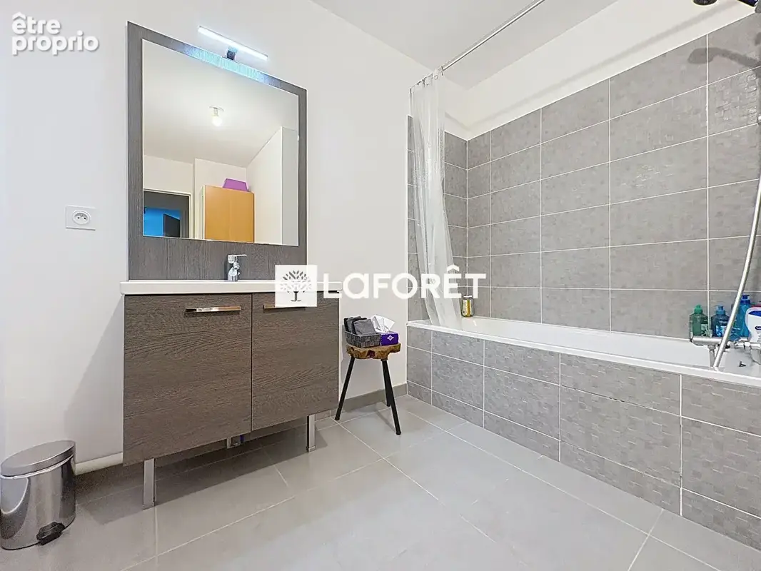 Appartement 4 pièces 80m2 avec terrasse, parking et  locaux vélos - photo 9