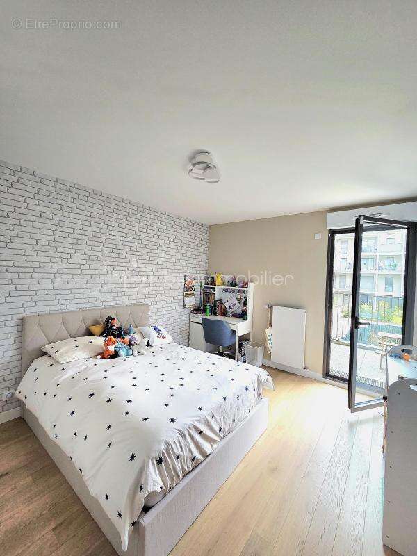 Appartement à RUEIL-MALMAISON