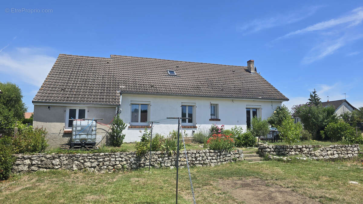 Maison à LAILLY-EN-VAL