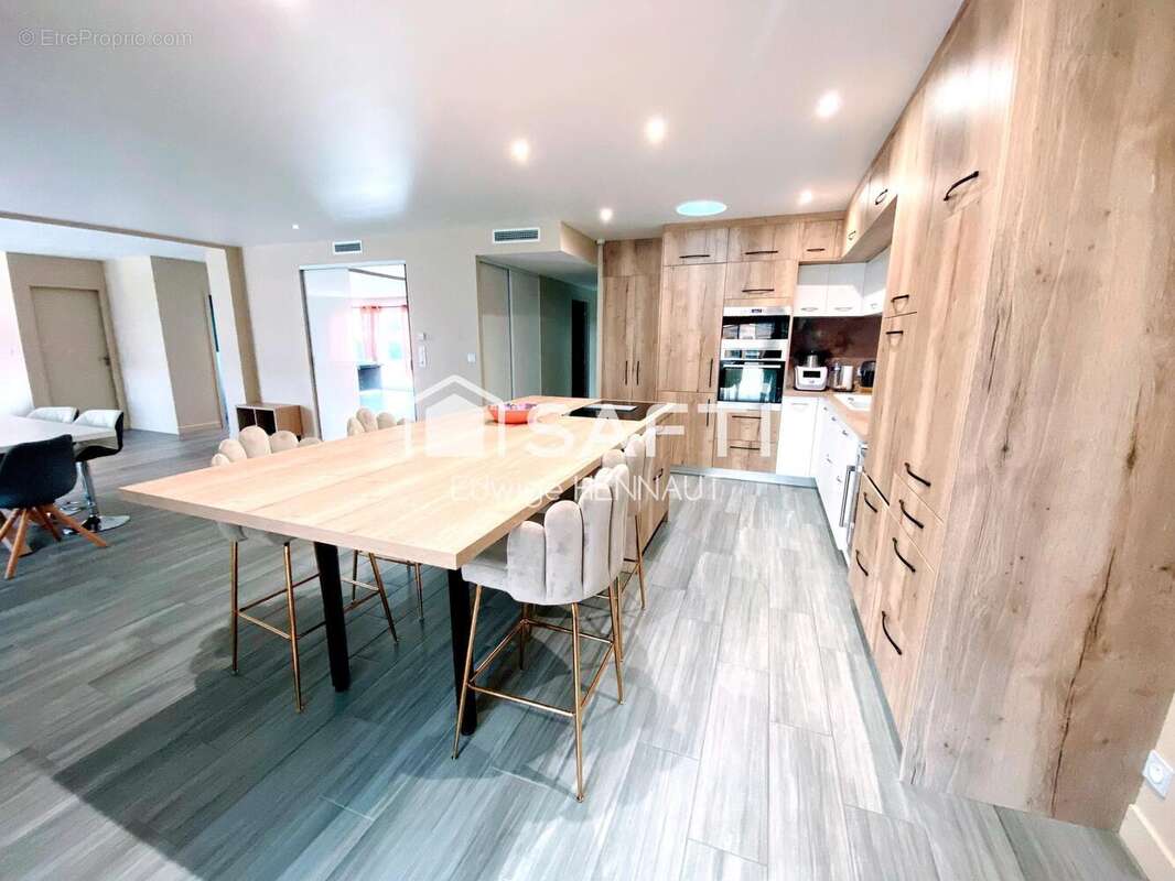 Photo 3 - Maison à PAREMPUYRE