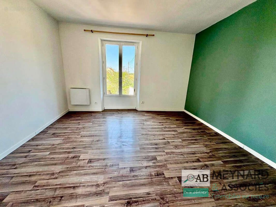 A vendre LUMIGNY 10 min de ROZAY EN BRIE  Briarde de 129.91,4 chambres M2sur 350 de terrain - photo 8