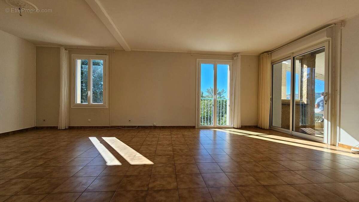 Photo 8 - Maison à ONGLES