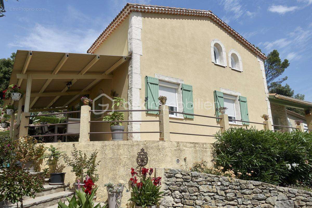 Maison à BOISSET-ET-GAUJAC