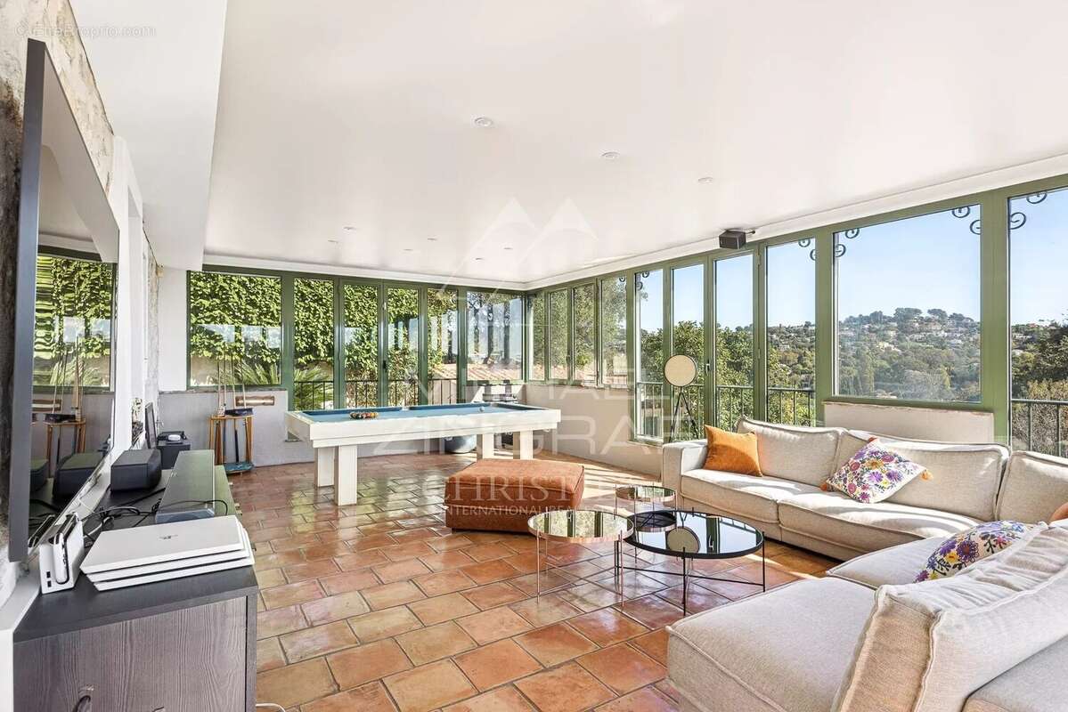 Maison à CAGNES-SUR-MER