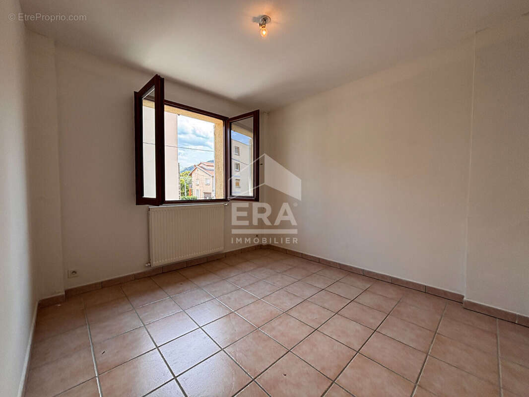 Appartement 71m² à sisteron - photo 8
