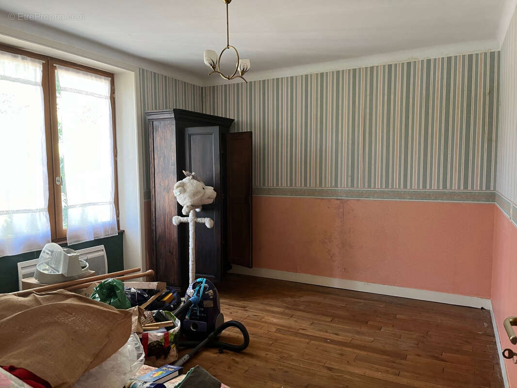 Payzac, maison en pierres, grange, vues, puits, campagne - photo 15