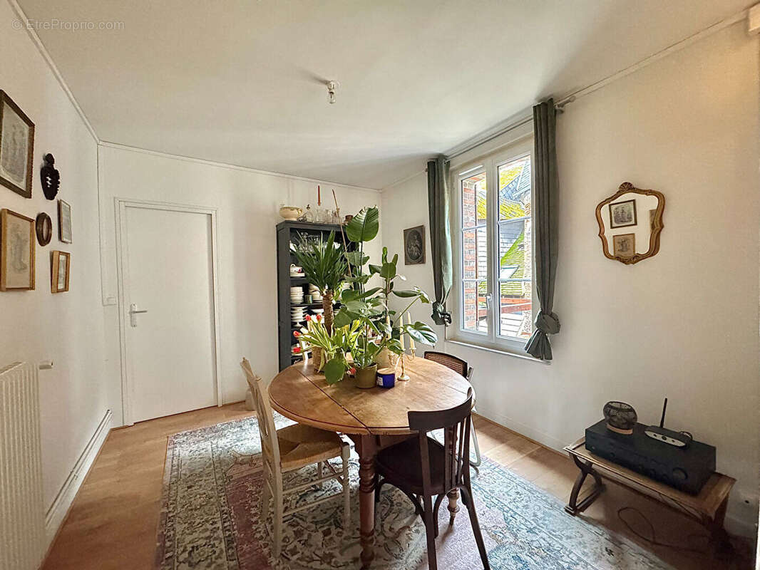 Appartement à VERNEUIL-SUR-AVRE