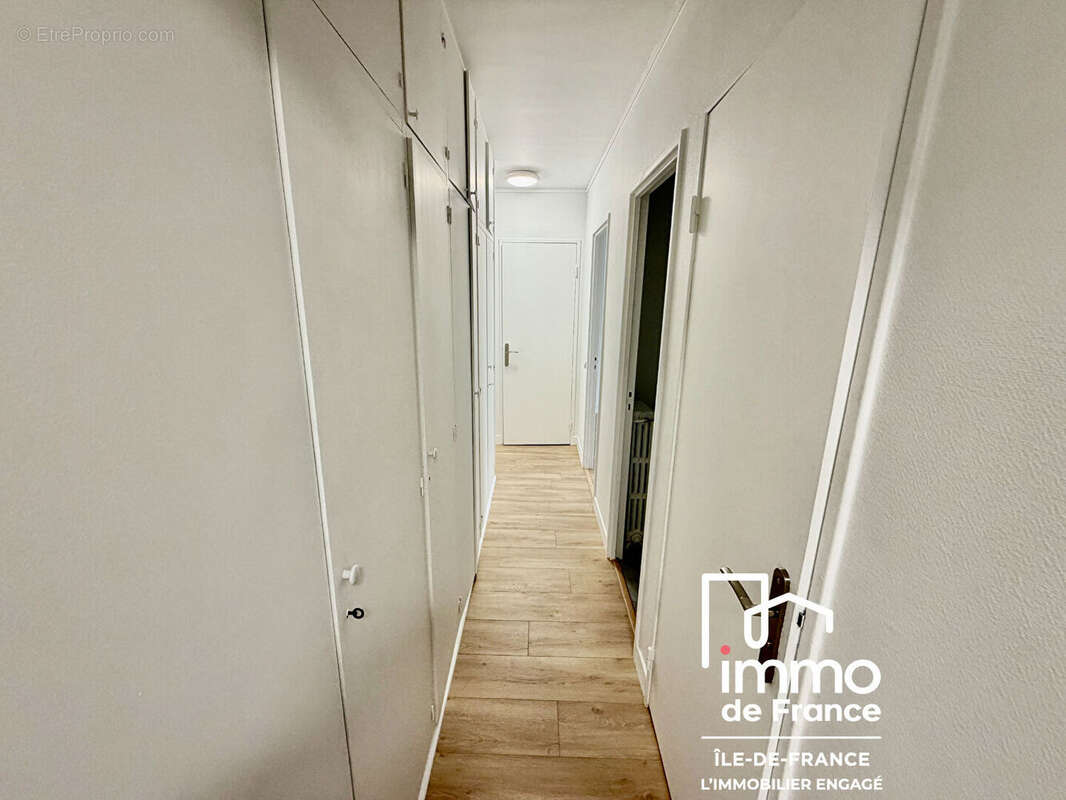 Appartement à VERSAILLES