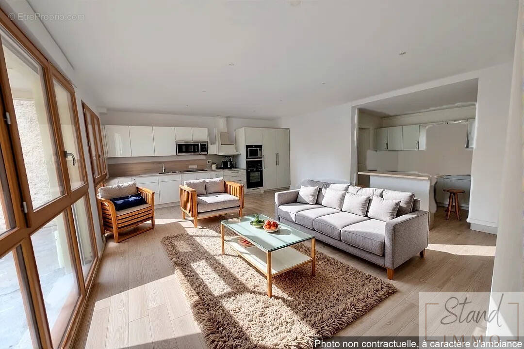 Appartement à MARSEILLE-5E