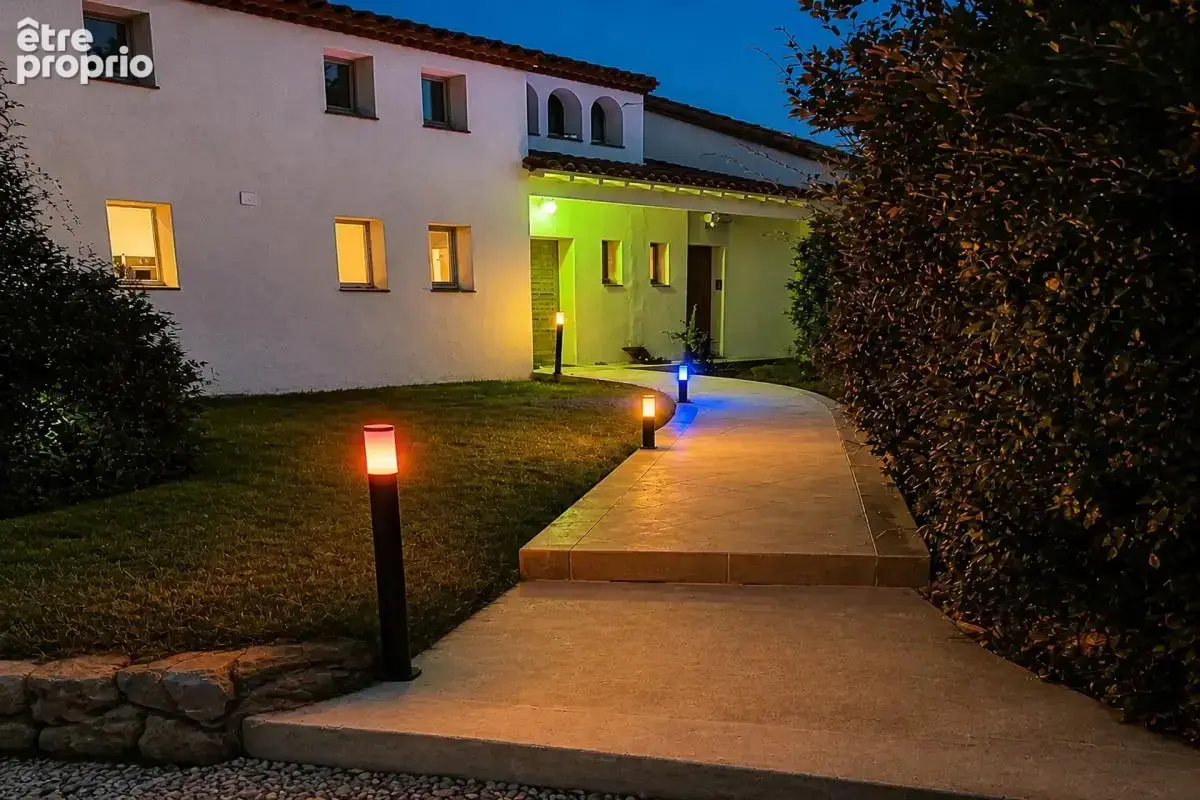 Maison de 10 pièces de 282 m² à Bourg-de-Visa - photo 21