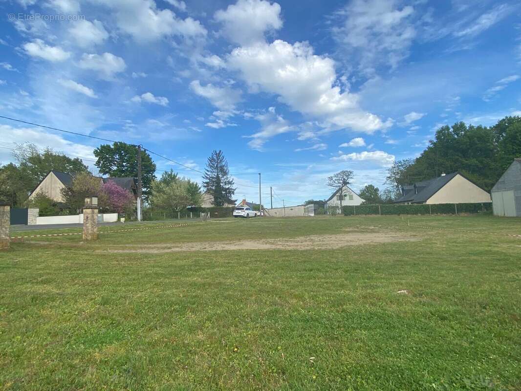 Terrain à BEAUFORT-EN-VALLEE