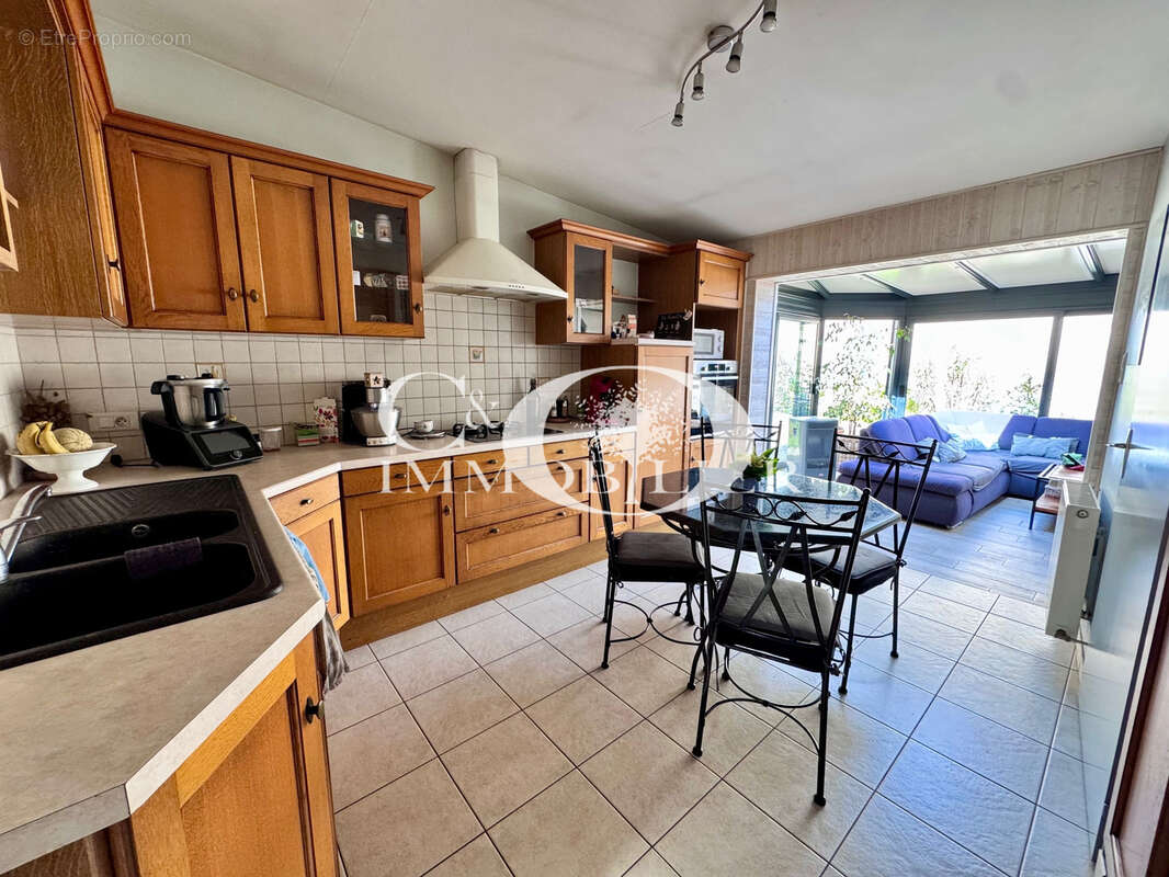 Maison à ROCHESERVIERE