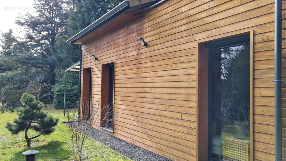 Maison à SAINT-GENEST-MALIFAUX