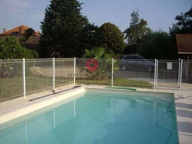 Propriété de Prestige avec Gîtes, Piscine et Fort Potentiel Touristique à Vendre près de Nogaro, Gers (Occitanie) - photo 30