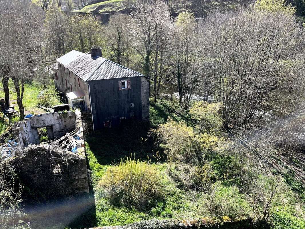 Maison à LA SALVETAT-SUR-AGOUT