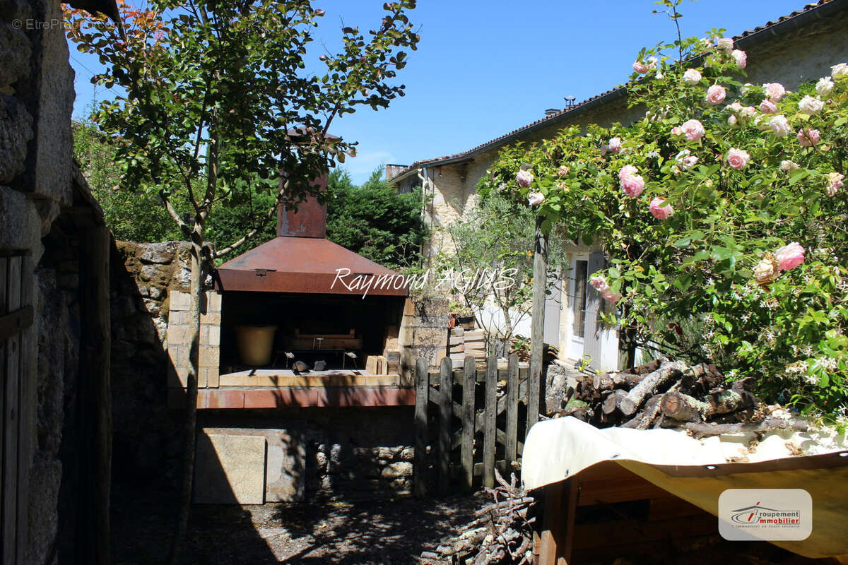 Maison à PELLEGRUE