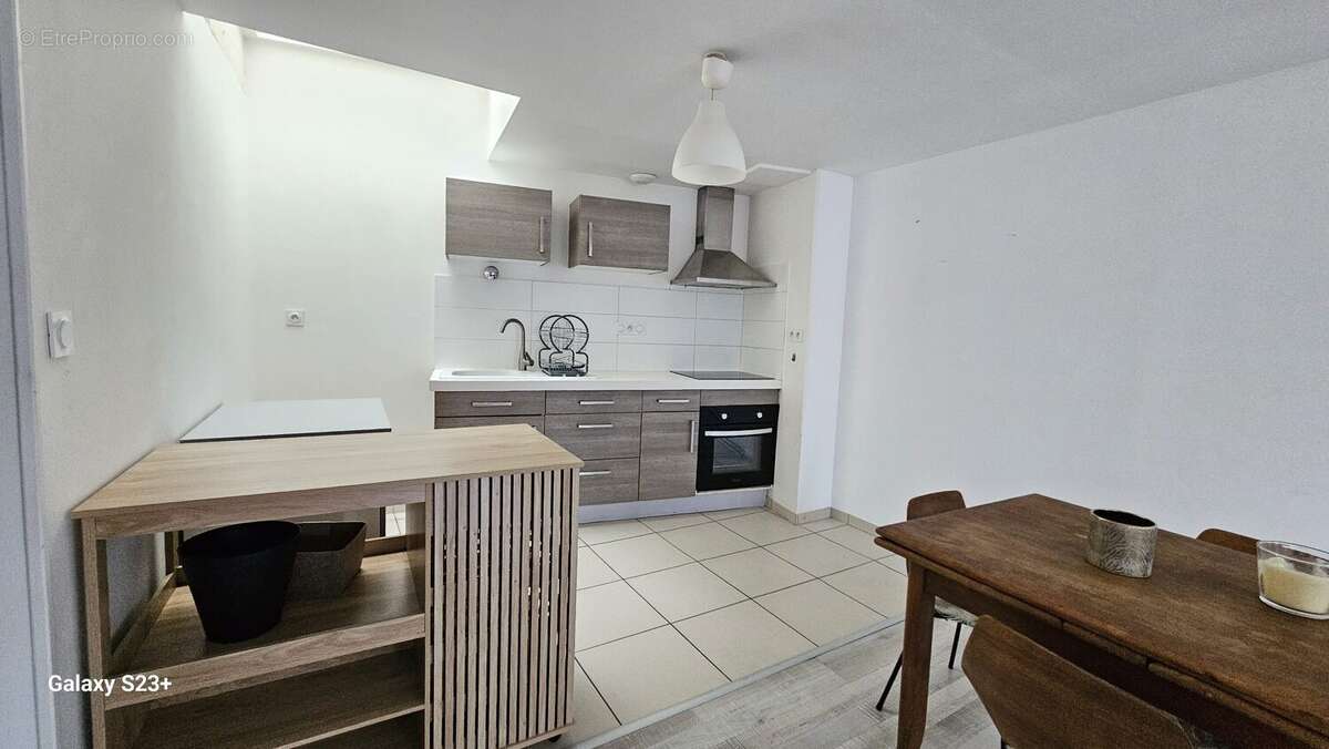 Appartement 55 m² à Niort  - photo 4
