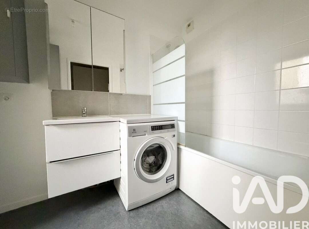 Photo 9 - Appartement à L'ILE-SAINT-DENIS