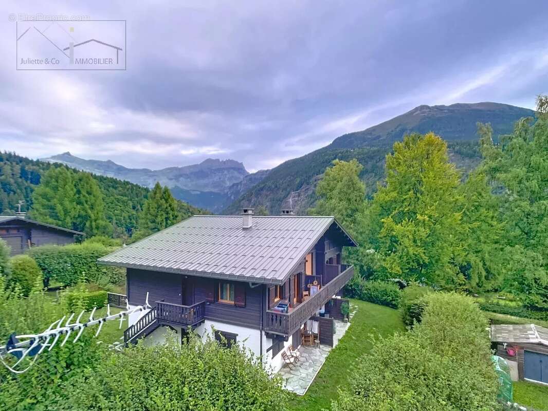 Appartement à LES HOUCHES