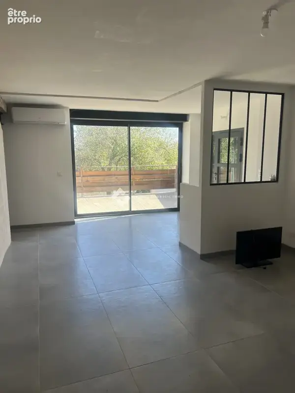Maison 7 pièces 175 m² à vendre à Lussan (30580) - photo 5
