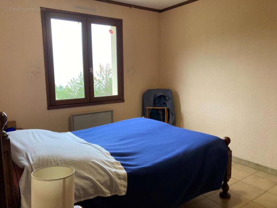 ch 2 rdc - Maison à CAHORS
