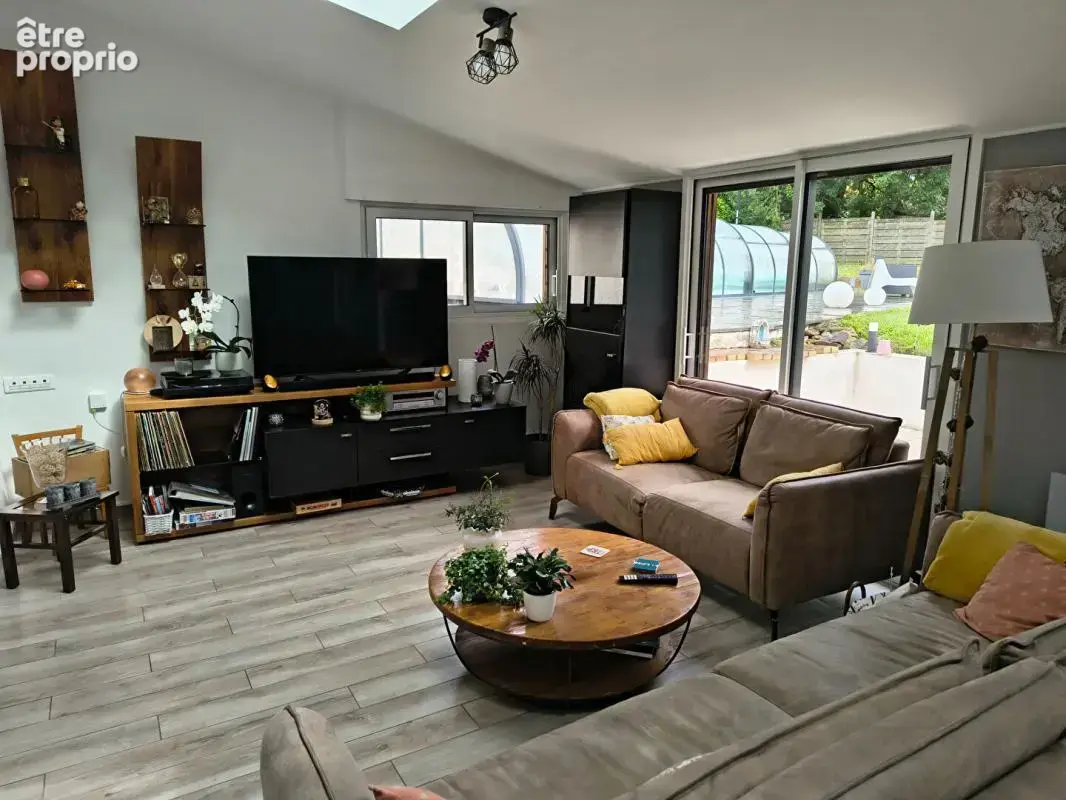 Maison Mauves Sur Loire 6 pièce(s) 150 m2 - photo 2