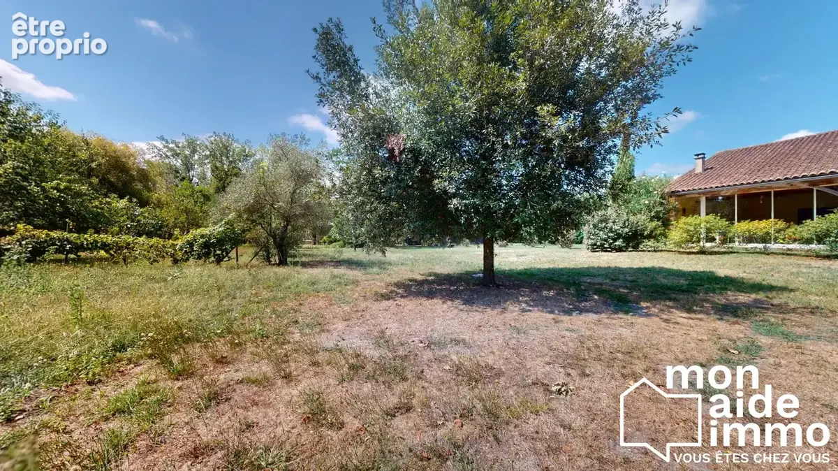 Maison 11 pièces 300 m² à vendre à Grignols (33690) - photo 3
