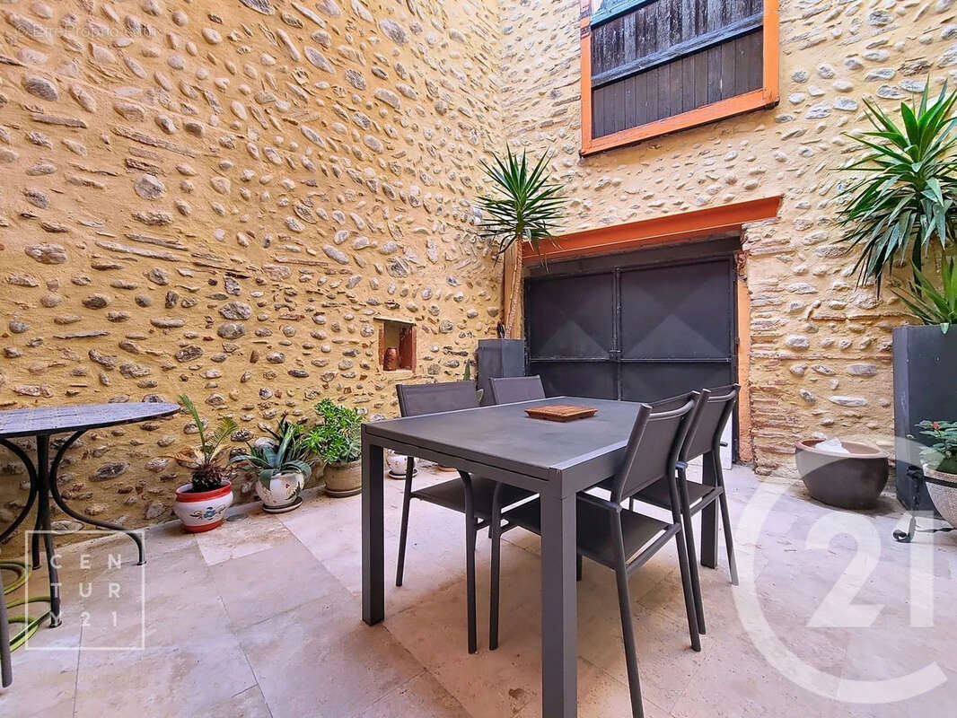 Maison à MILLAS