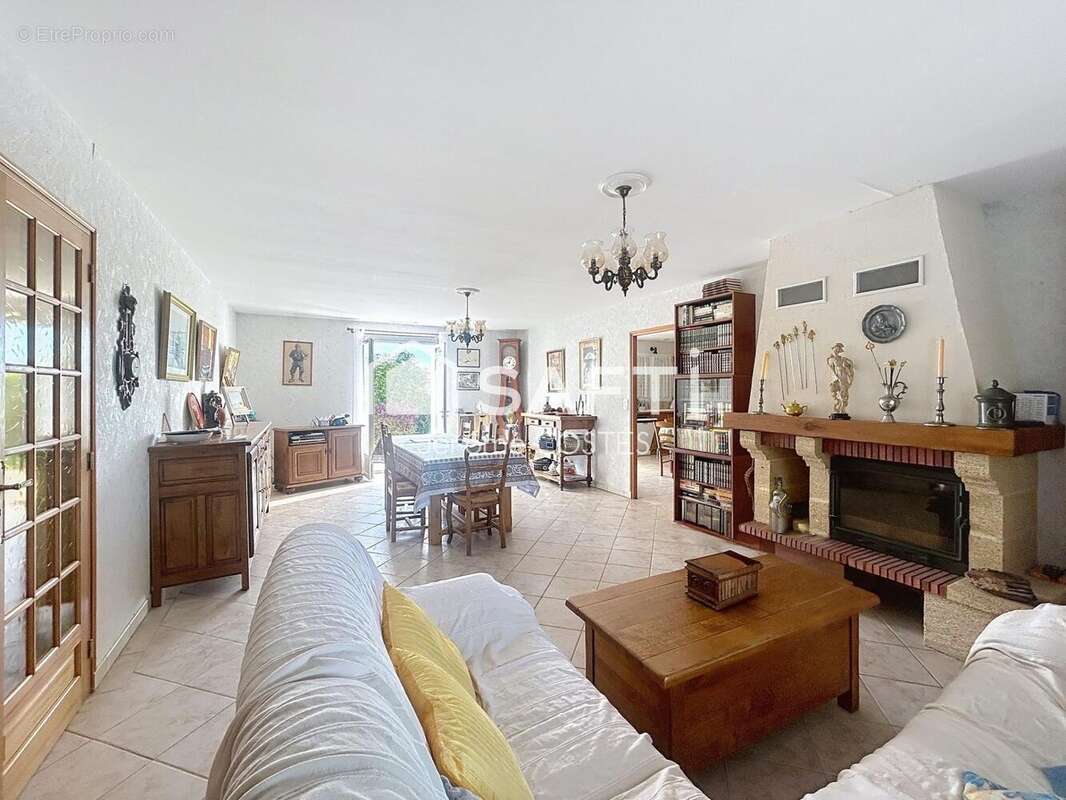 Photo 3 - Maison à MONTBETON