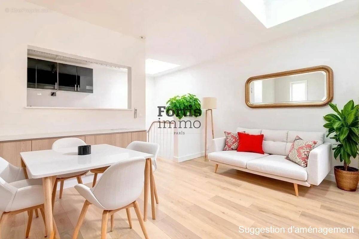 Appartement à PARIS-16E