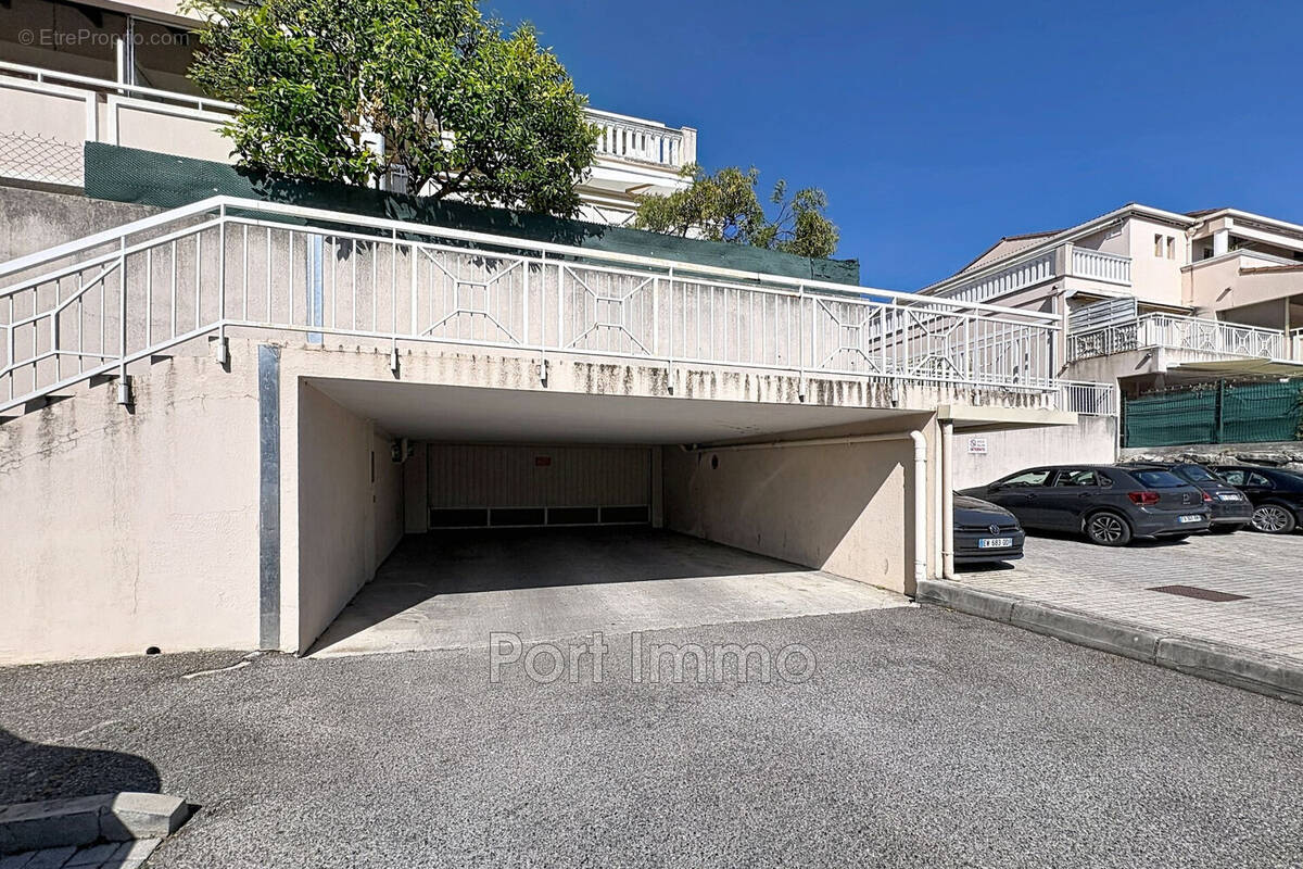Parking à NICE