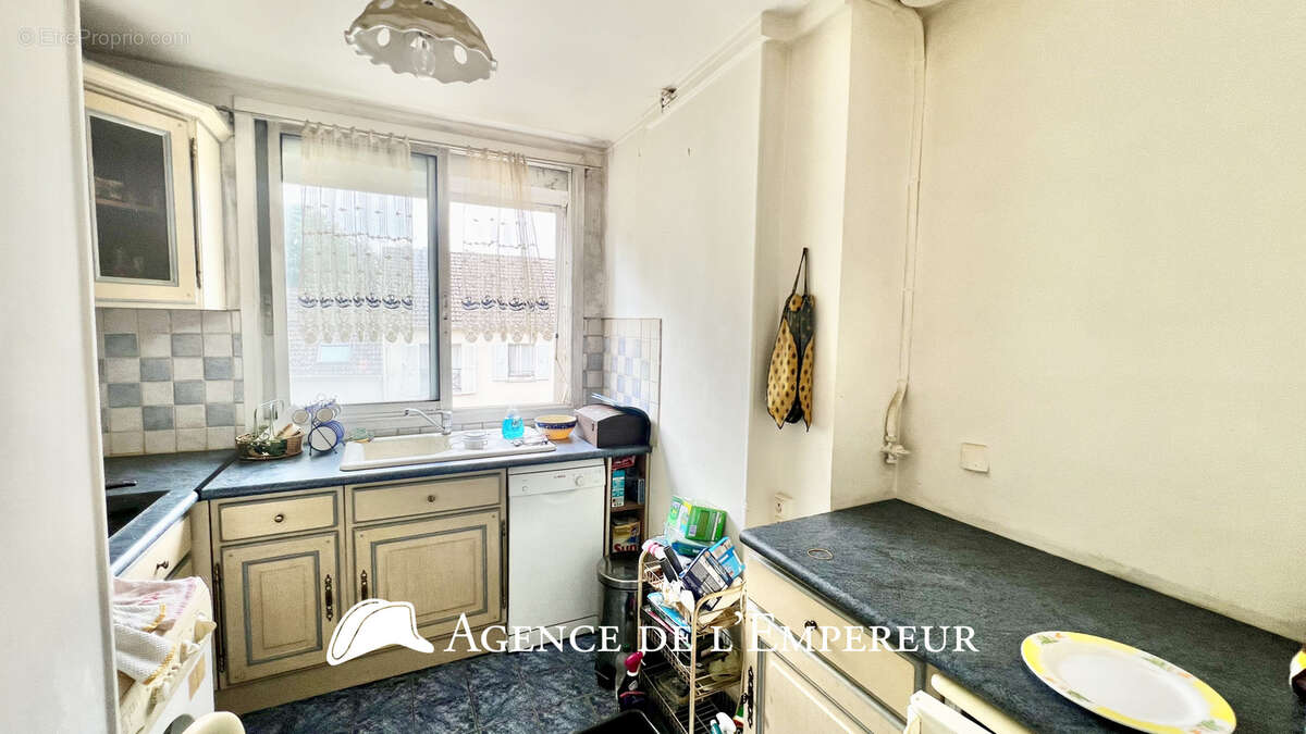 Appartement à RUEIL-MALMAISON