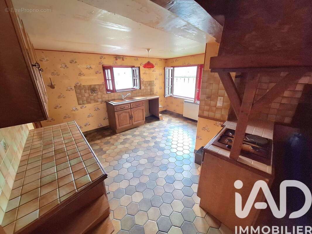 Maison 164 m² à Saint-Hilaire-Sur-Risle  - photo 7