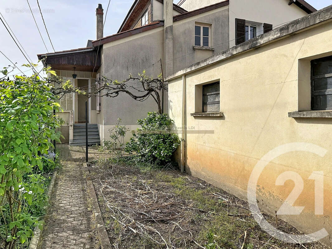 Maison à OULLINS