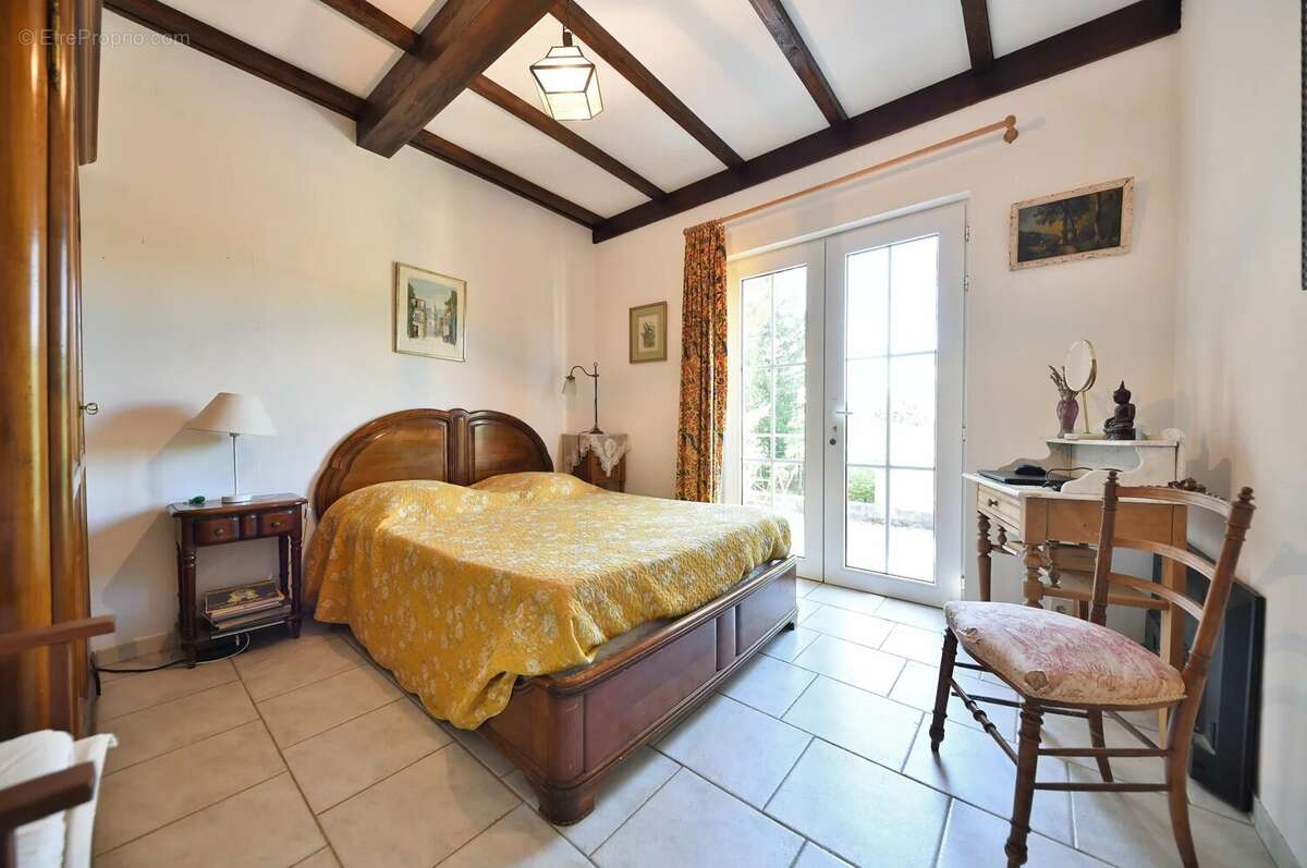 Maison à UZES