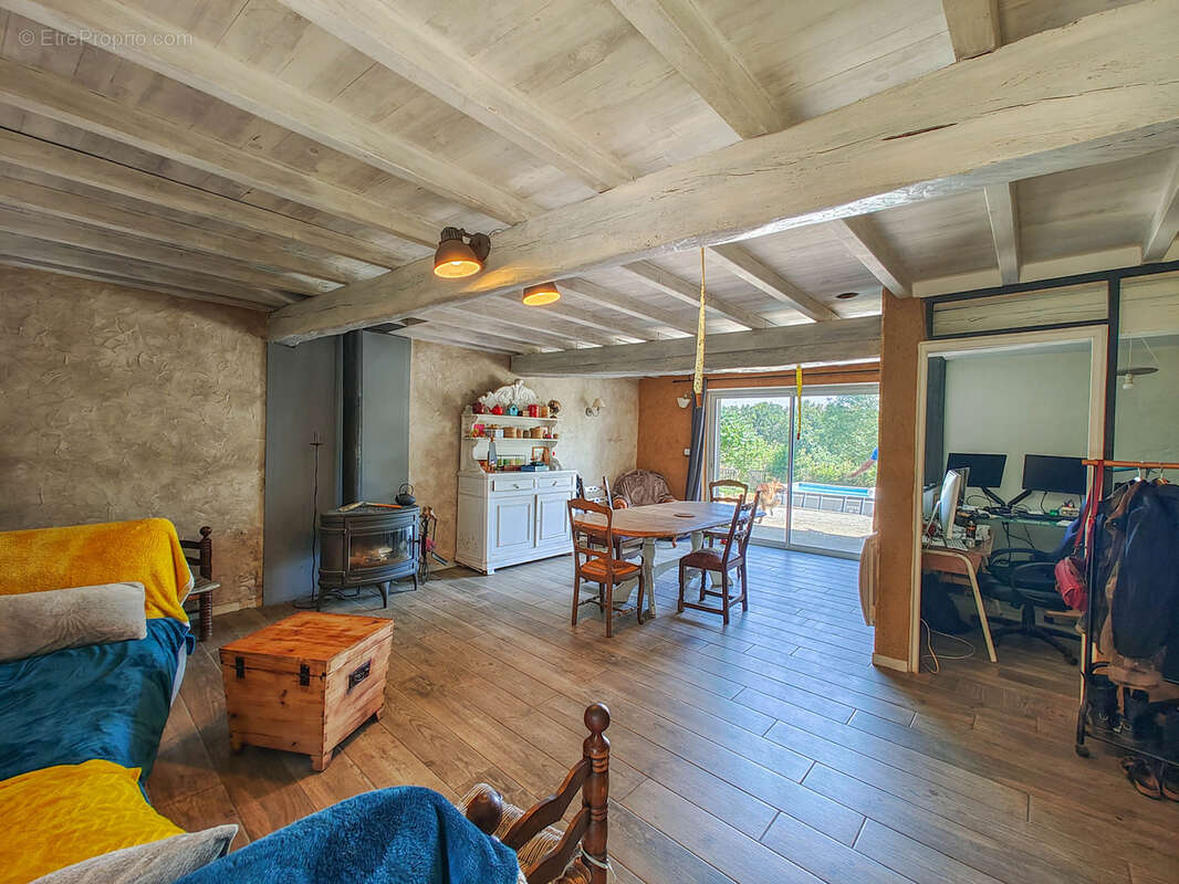 Maison à TERREBASSE