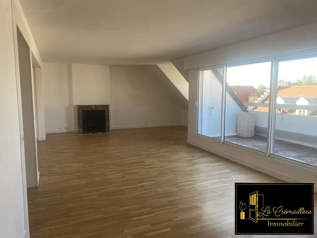 SEJOUR DOUBLE - Appartement à SCEAUX