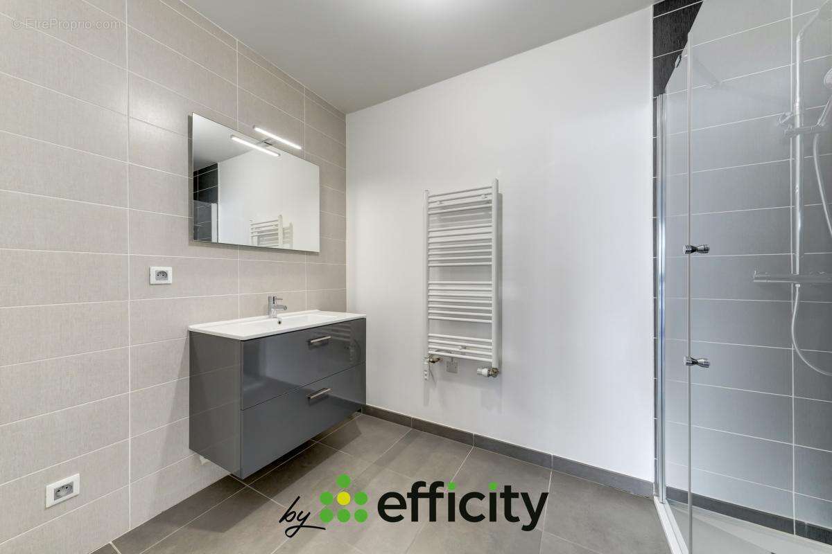 Appartement à SAINT-PRIEST