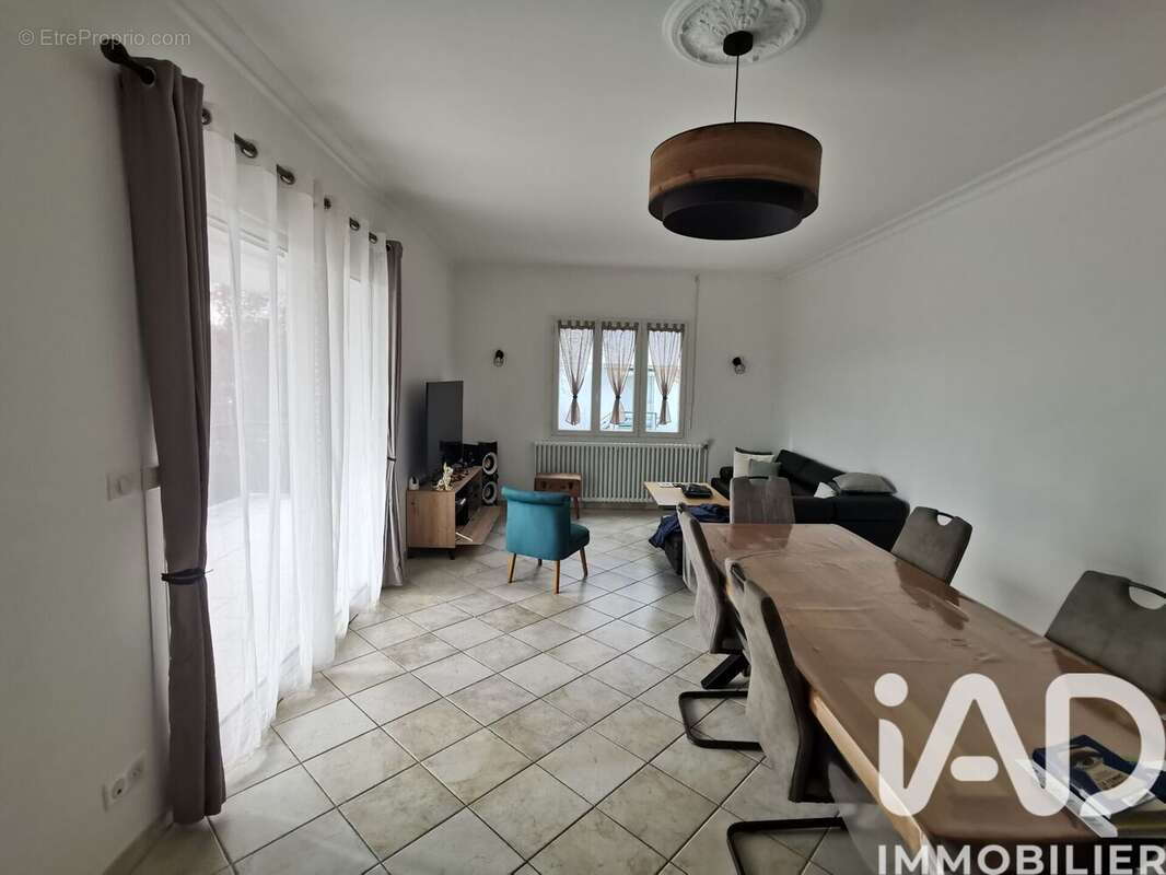 Photo 9 - Maison à CHANIERS