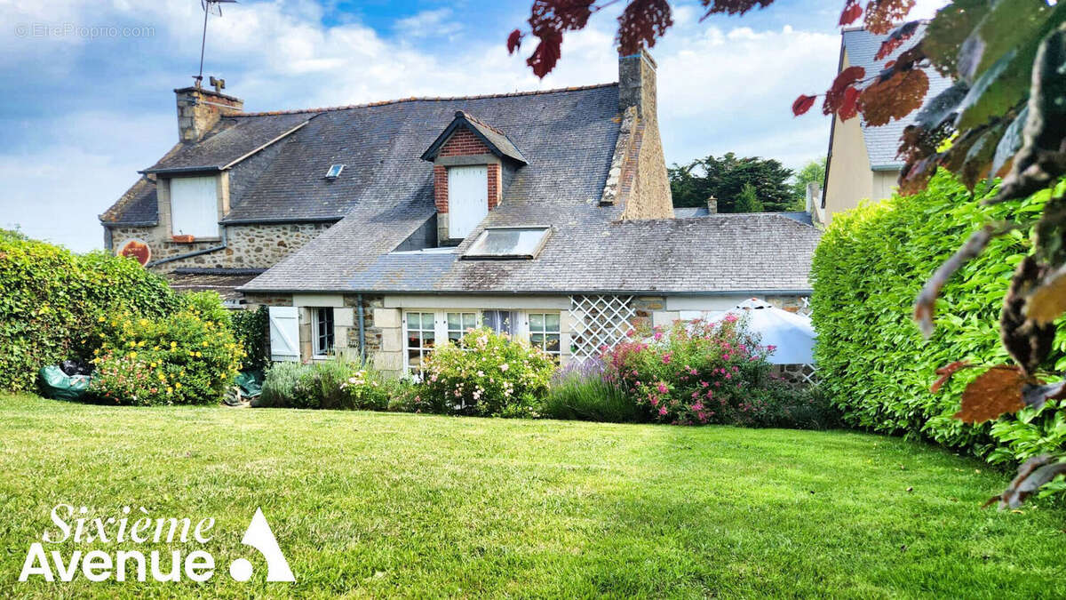 Maison à PLOUBALAY